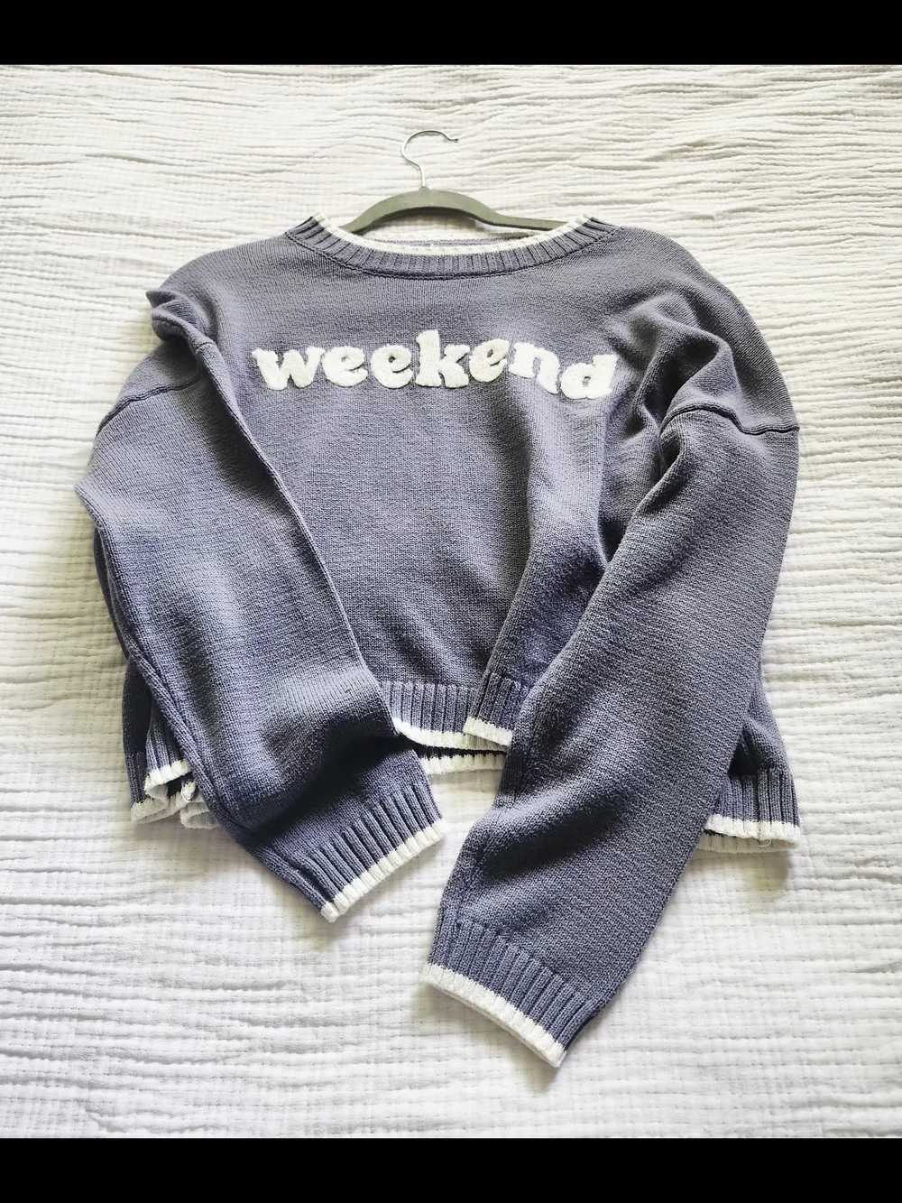 Cropped Sweater - Periwinkle "Weekend" Graphic Crewneck - Picture 3 of 5